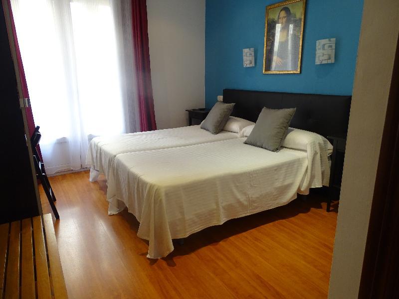 Arenal Suites Більбао Екстер'єр фото